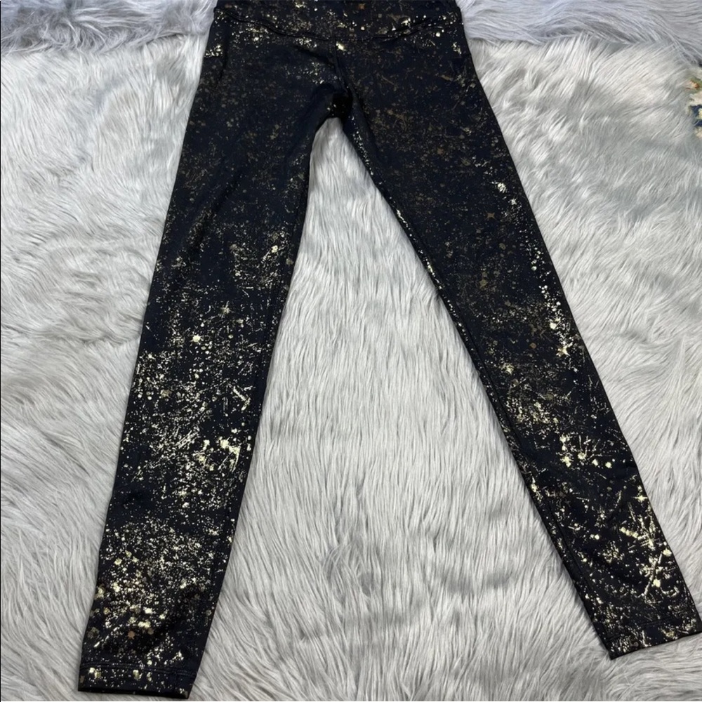 Ivivva Girls Size 14 Black Gold Splatter Leggings